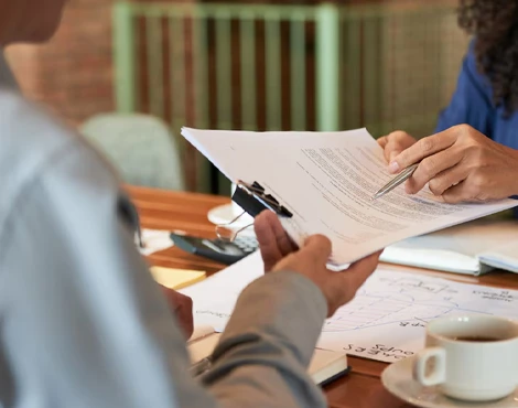 detective-colaborar-abogado